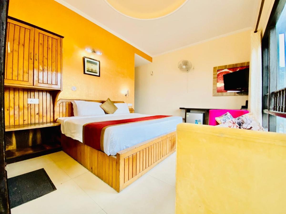 Hotel Aachman Regency Shimla Eksteriør bilde