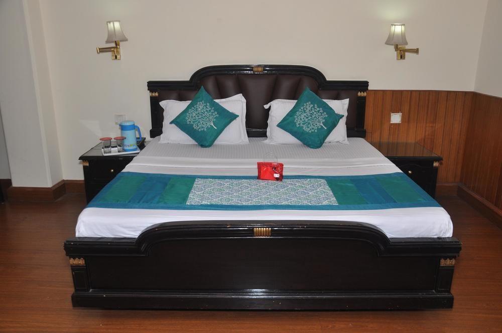 Hotel Aachman Regency Shimla Eksteriør bilde